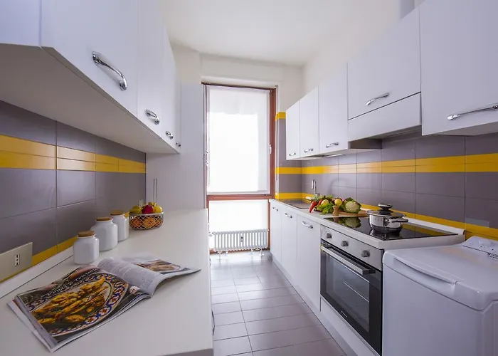 Appartement The Square Como